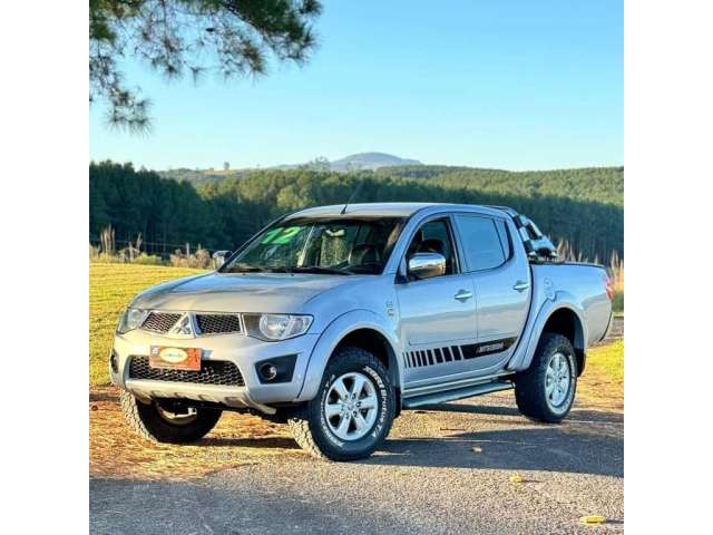 Mitsubishi L200 Triton HPE 3.2 CD TB Int.Diesel Aut  - Prata - 2011/2012