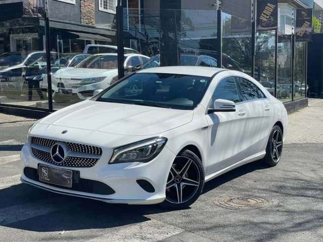 MERCEDES-BENZ CLA180 2018