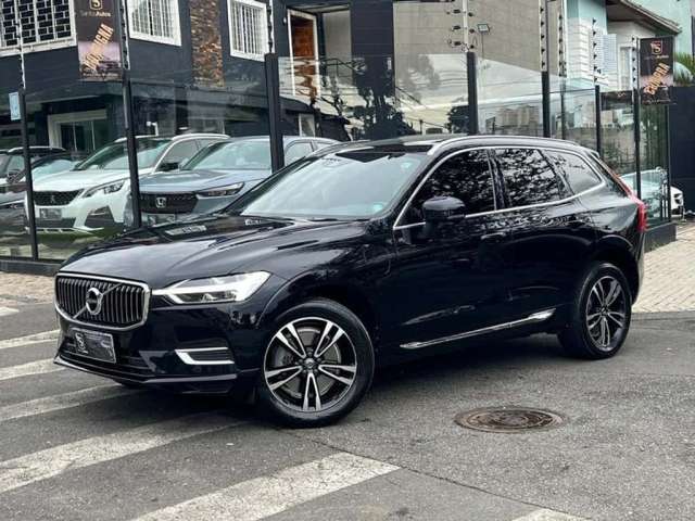 VOLVO XC60 T8 MOMENTUM 2021