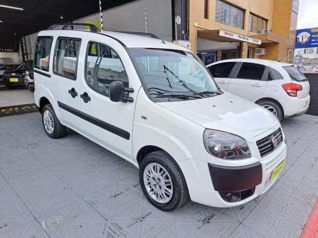 Fiat Doblo ESSENCE 7LUGARES  - Branca - 2018/2019