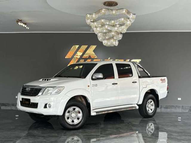 TOYOTA HILUX CD 4X4 SR 3.0 2015