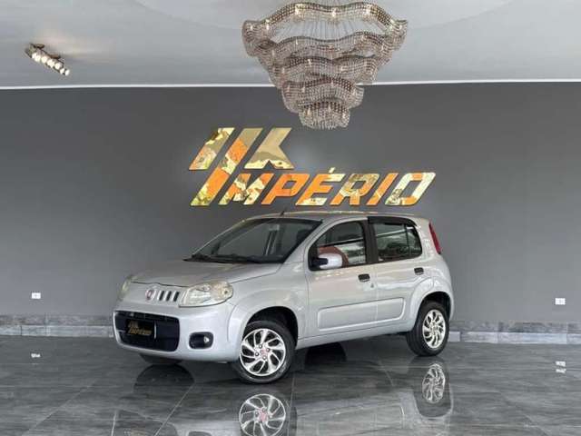 FIAT UNO VIVACE 1.0 2013