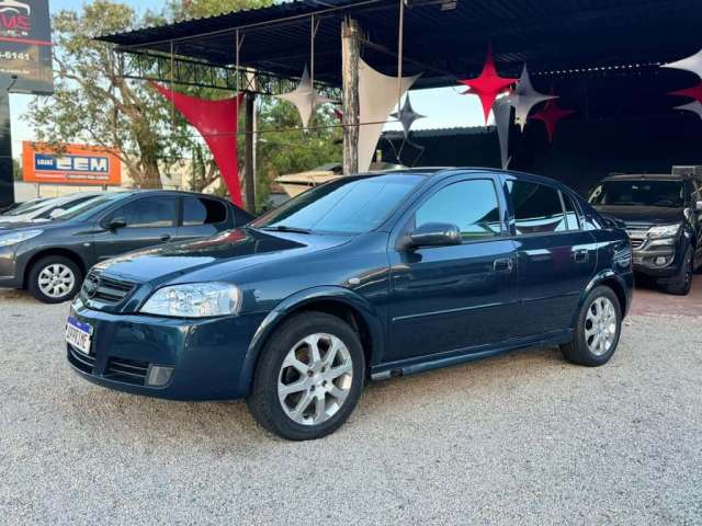 Chevrolet Astra 2010 ganha ar-condicionado digital e rodas de 16