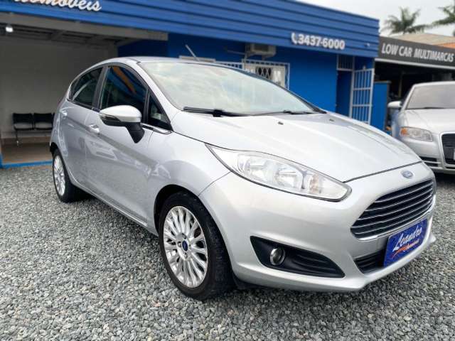 FORD NEW FIESTA 1.6 TITANIUM