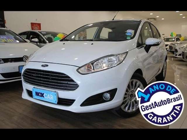 Ford Fiesta Titanium 1.6 AT - Branca - 2016/2016