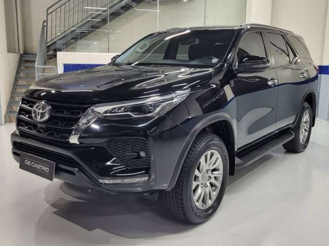 TOYOTA HILUX SW4 SRV 2.7 