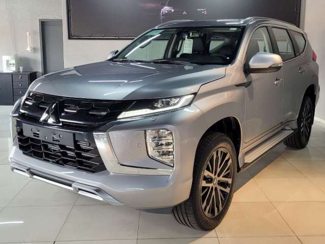 MITSUBISHI PAJERO SPORT LEGEND 2.4