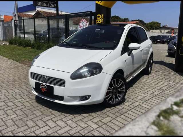 FIAT PUNTO ESSEN. 1.8 DL 2011