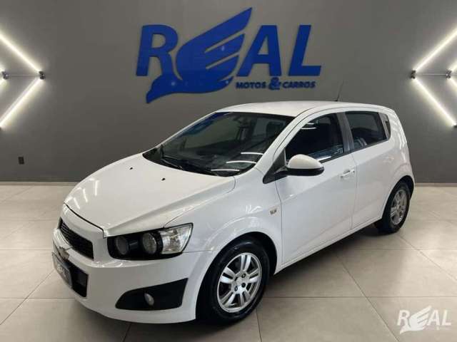 CHEVROLET SONIC LT HB AT 2013