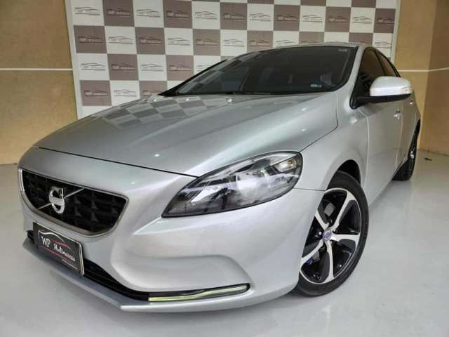 VOLVO V40 T4 DYNAMIC 2013