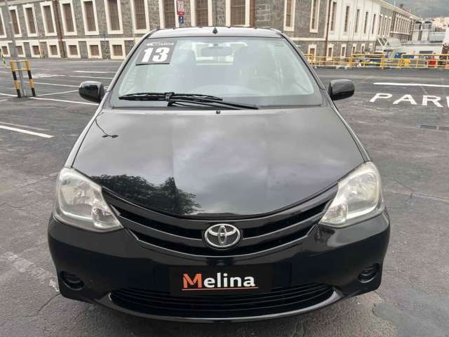 Toyota Etios 2013 1.3 xs 16v flex 4p manual