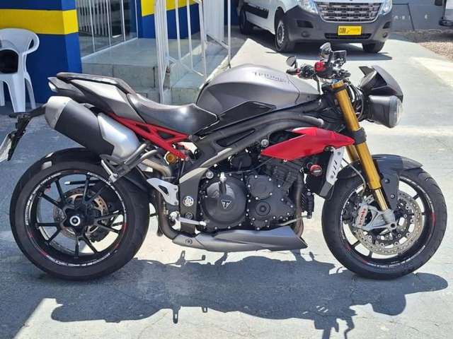 TRIUMPH SPEED TRIPLE 1050 2017