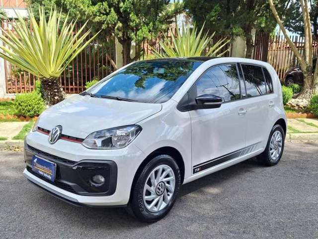 VOLKSWAGEN UP CONNECT TSI 2020