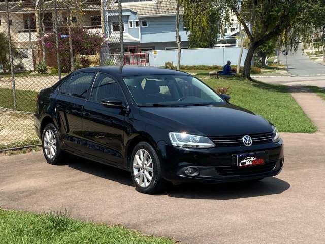 Jetta Comfort 2.0 2013 - Impecável!!