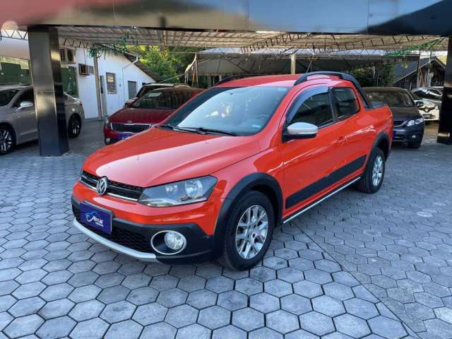 Volkswagen Saveiro W/ CD CROSS MA - Laranja - 2014/2015