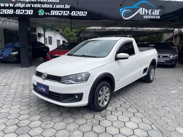 Volkswagen Saveiro 1.6 Mi/ 1.6 Mi Total Flex 8V - Branca - 2013/2014