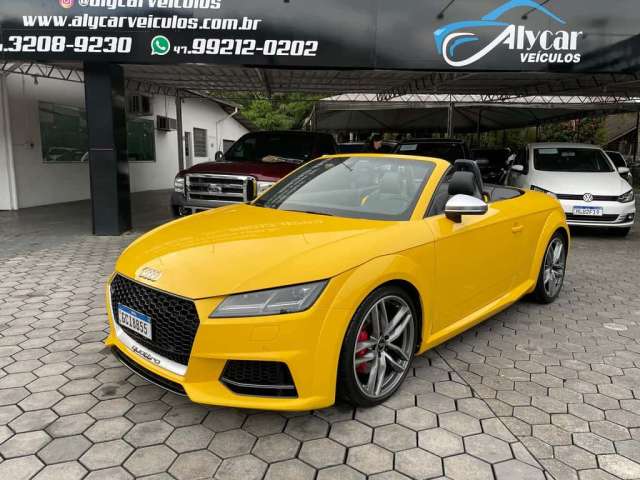 Audi Tts Roadster 2.0 TB FSI Quattro S Tronic - Amarela - 2015/2016