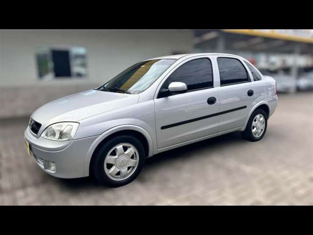 Chevrolet Corsa Sedan 1.0 MPFI 8V 71cv 4p - Prata - 2002/2002