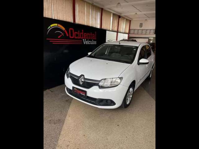 RENAULT LOGAN EXPR 16 R 2015