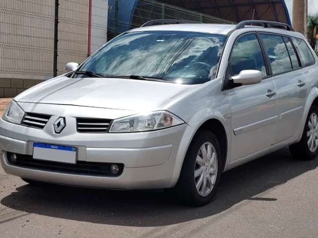 Renault Megane Grand Tour 1.6 flex 2011