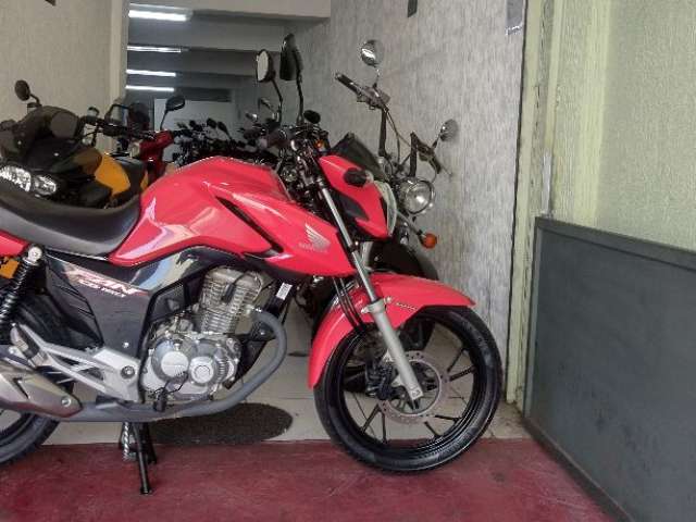 YAMAHA FZ 25 250 FAZER FLEX ABS IMPECAVEL COM  APENAS 20.000KM