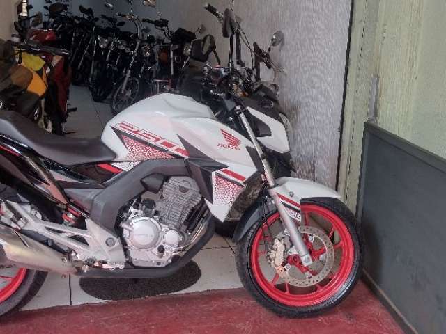 HONDA  CB 250F TWISTER CBS FLEX  IMPECAVEL COM APENAS 20.000KM