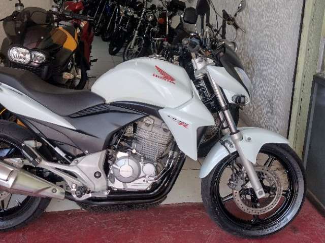  HONDA CB 300R FLEX IMPECAVEL