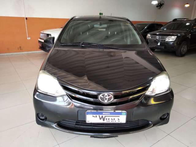 Toyota Etios 1.3 X FLEX 2015