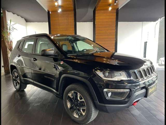 Jeep Compass TRAILHAWK D - Preta - 2016/2017