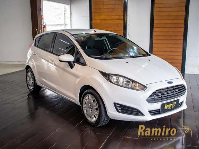 Ford Fiesta Hatch FIESTA S - Branca - 2013/2014