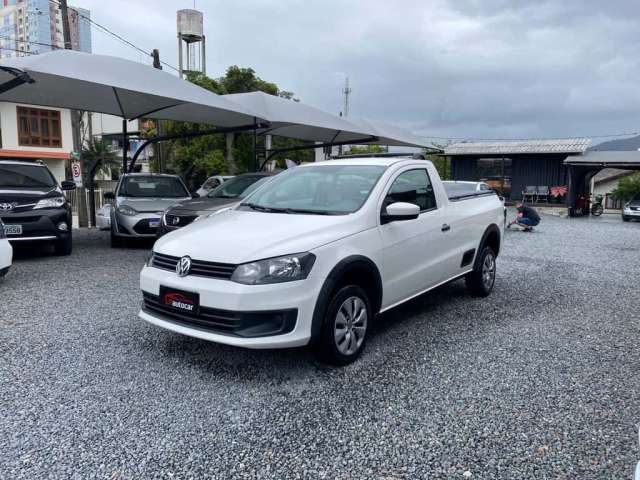 Volkswagen Saveiro 1.6 Mi/ 1.6 Mi Total Flex 8V  - Branca - 2014/2015