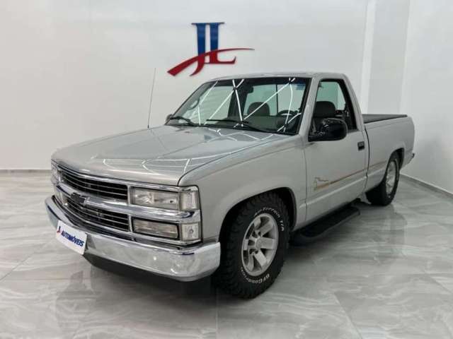 Chevrolet Silverado Pick-Up Dlx 4.2 Diesel 