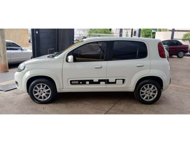 Fiat Uno 2016 1.0 evo vivace 8v flex 4p manual