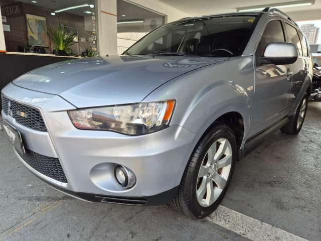 Mitsubishi Outlander Gasolina Automático