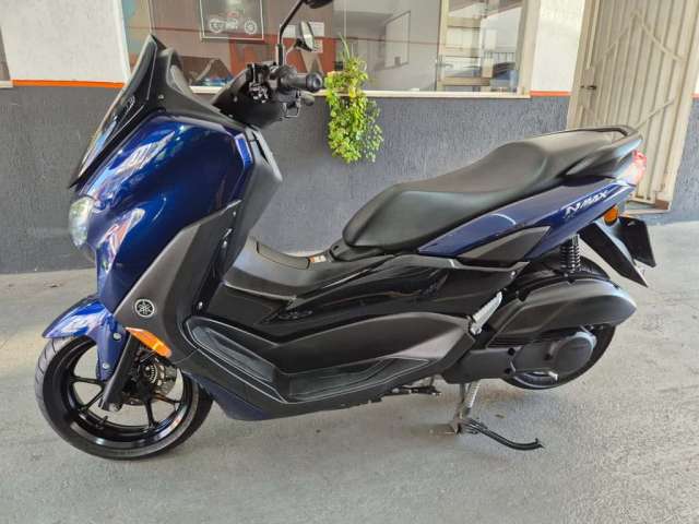 Yamaha NMAX Gasolina Manual