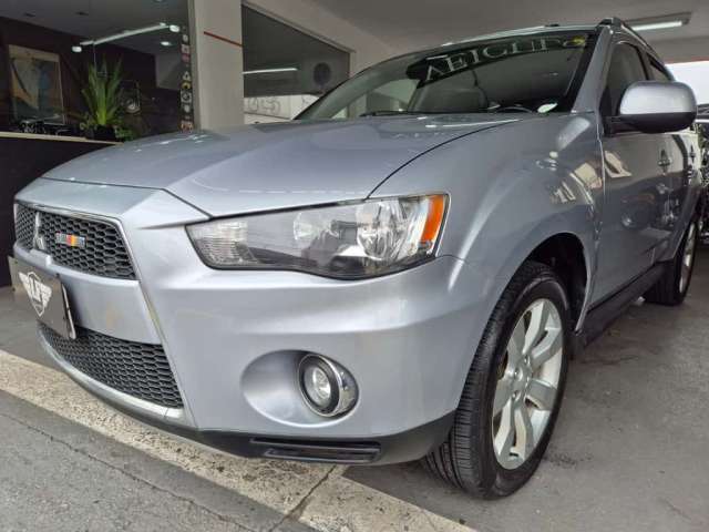 Mitsubishi Outlander Gasolina Automático