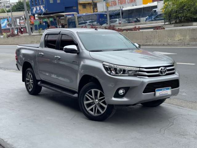 Toyota Hilux 2.8 TDI SRX CD 4x4 