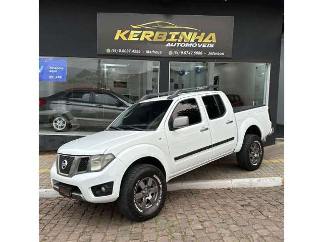 Nissan Frontier SV AT.CD 4x4 2.5 TB Diesel Mec. - Branca - 2013/2014