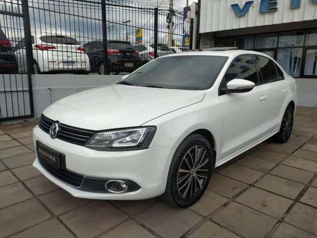 VOLKSWAGEN JETTA 2.0 TSI 2013