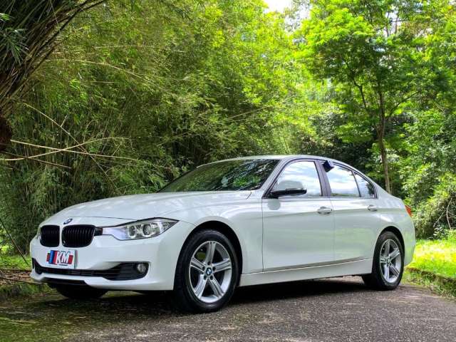 320i 2013