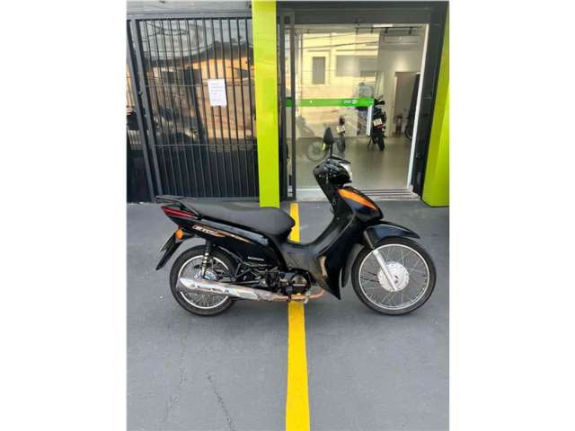 Honda C 100 biz es 2015