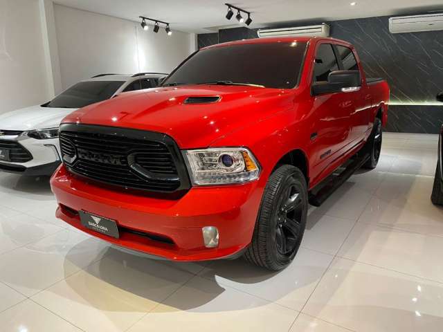 RAM CLASSIC LARAMIE 5.7 CD V8 4x4 Aut.