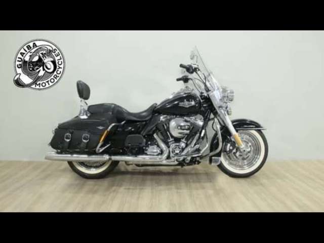 HARLEY-DAVIDSON ROAD KING CLASSIC 2014