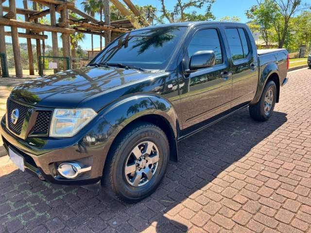 Nissan Frontier S CD 2.5 4x4 Diesel 2014