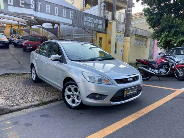 Focus Sedan 2.0 16V/2.0 16V Flex 4p Aut.