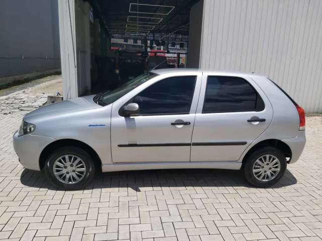 Fiat Palio Celebration 1.0 Fire Flex 8V 4p