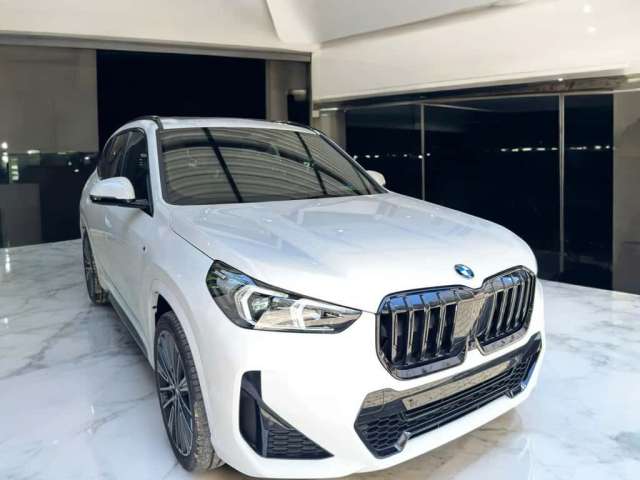 BMW X1 Gasolina e Elétrico Automático