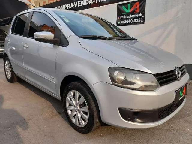 Volkswagen Fox Trend 1.0 Flex 2013 Completo