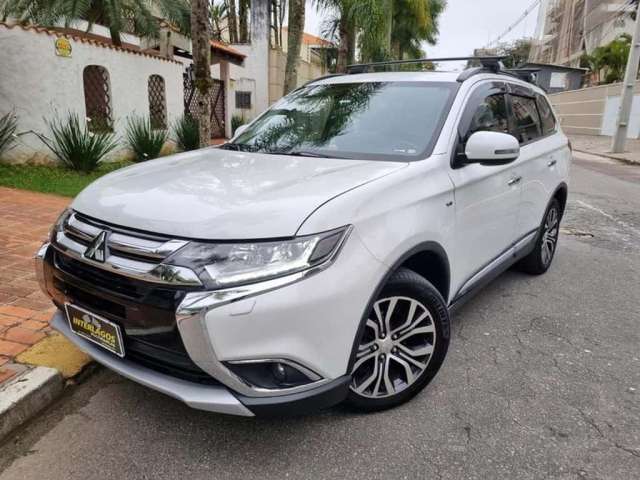 MITSUBISHI OUTLANDER 4X4 3.0 GT 240CV 2016