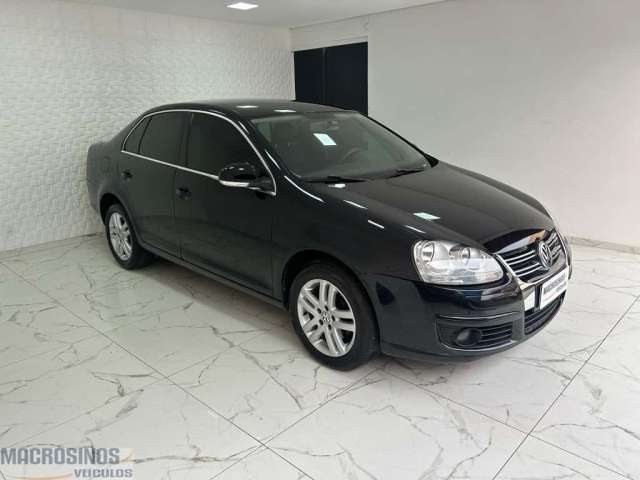 Volkswagen Jetta 2.5 automático Top - Preta - 2009/2010